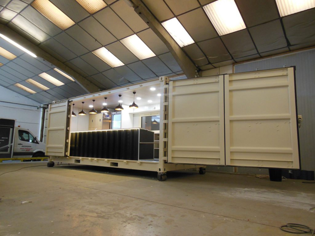 container bar éphémère