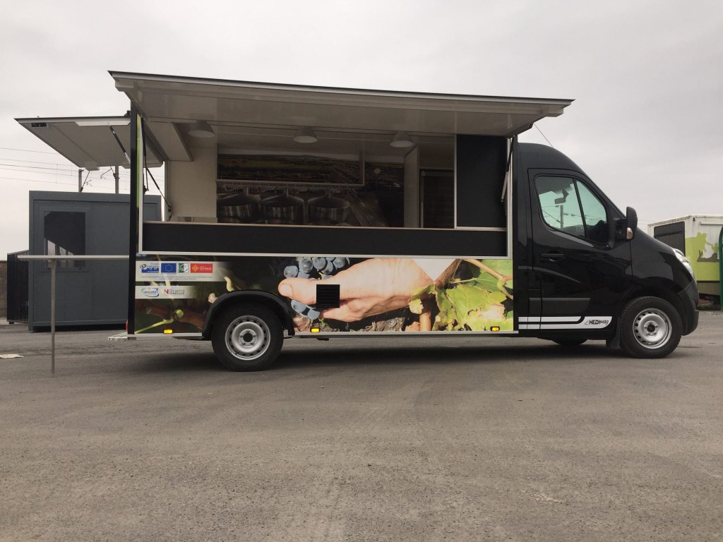 wine truck bar à vins mobile bar à bières brasserie mobile