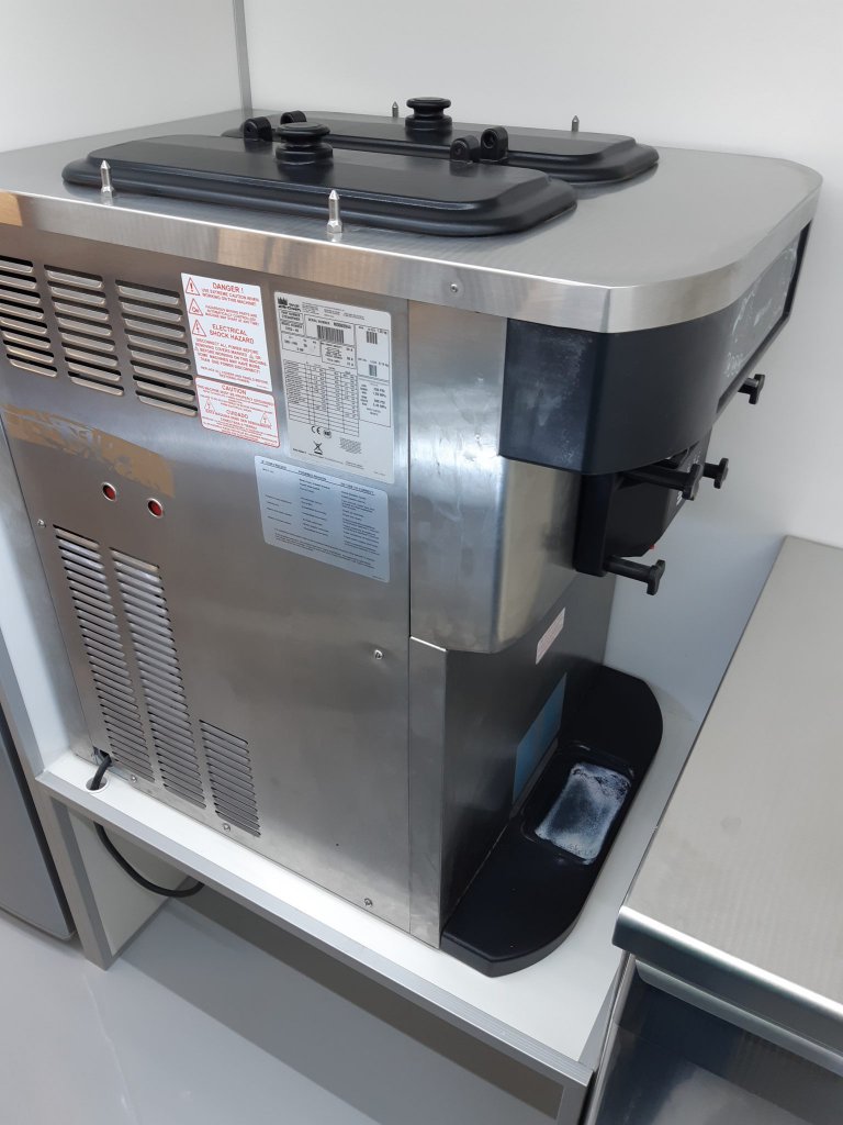 camion glaces Hedimag