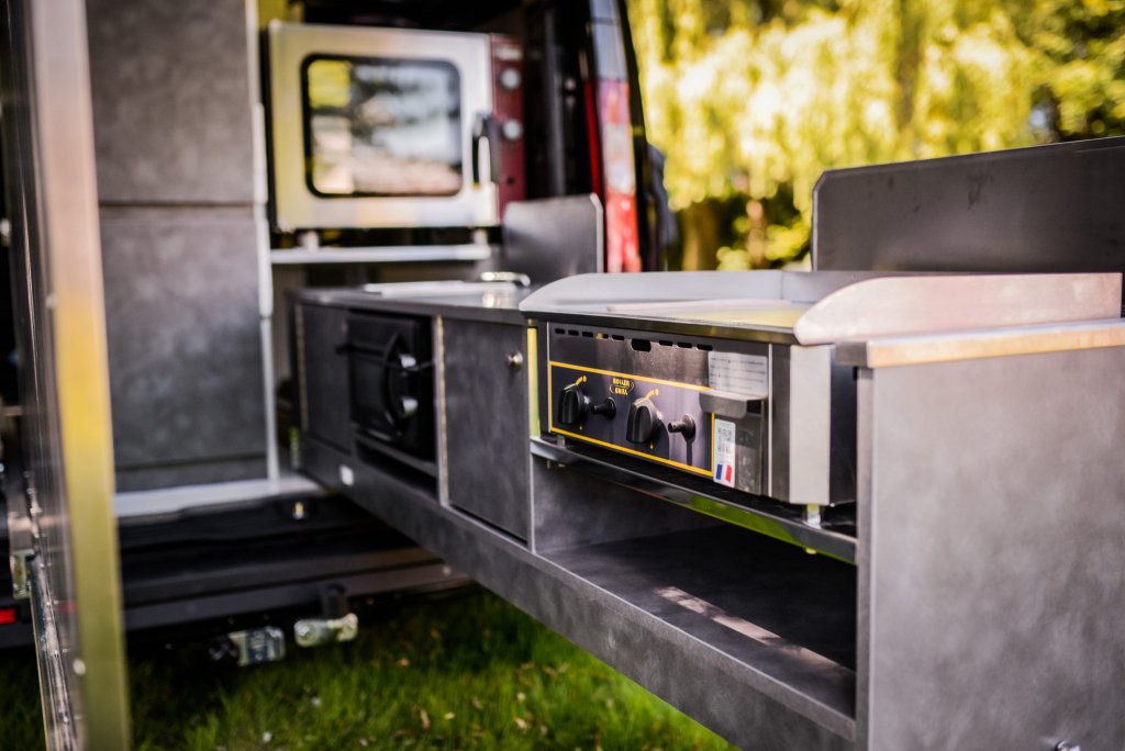 Food truck Service Extérieur citroen jumpy foodtruck peugeot expert foodtruck fiat talento foodtruck