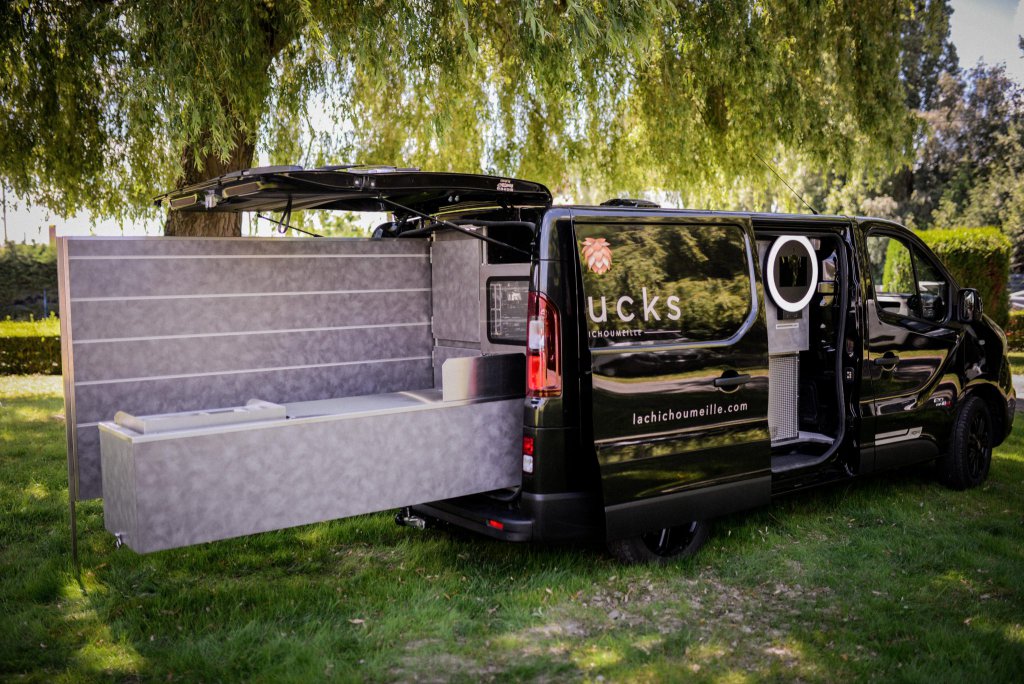 Food truck Service Extérieur citroen jumpy foodtruck peugeot expert foodtruck fiat talento foodtruck