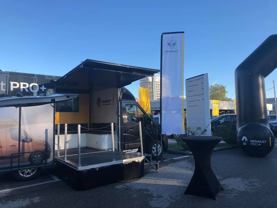 camion podium renault master podium car podium hedimag