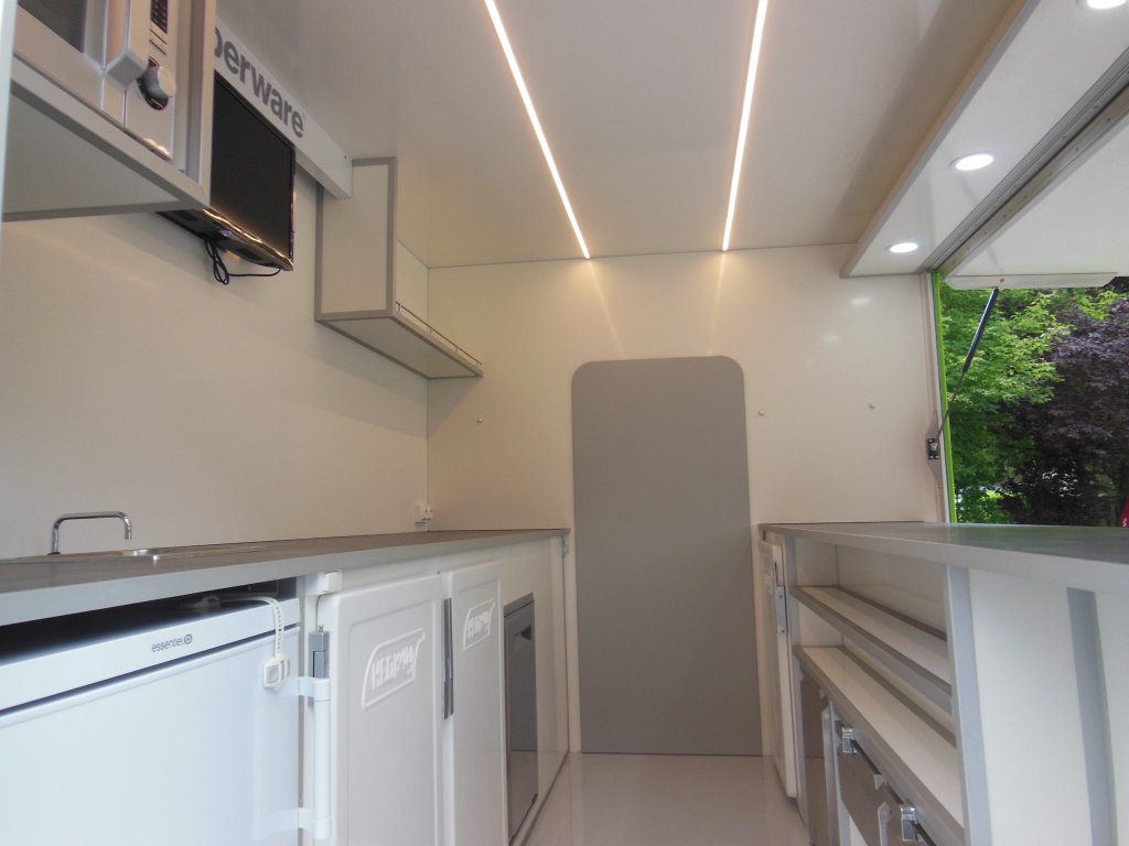 Camion magasin boutique Hedimag