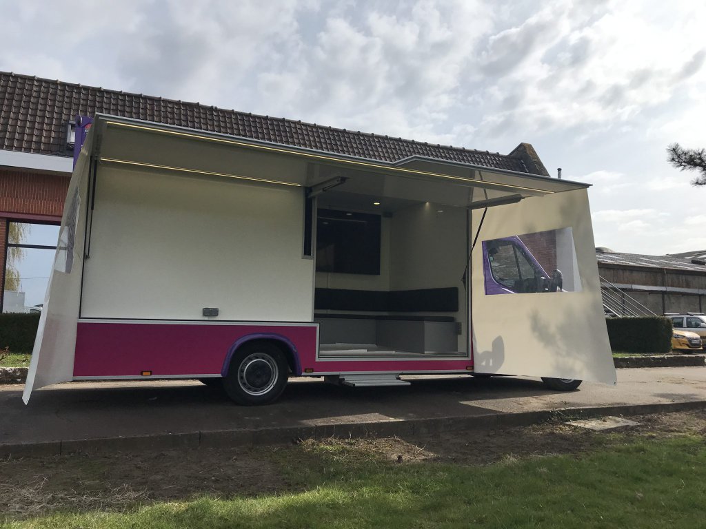 Camion hedimag ouvert