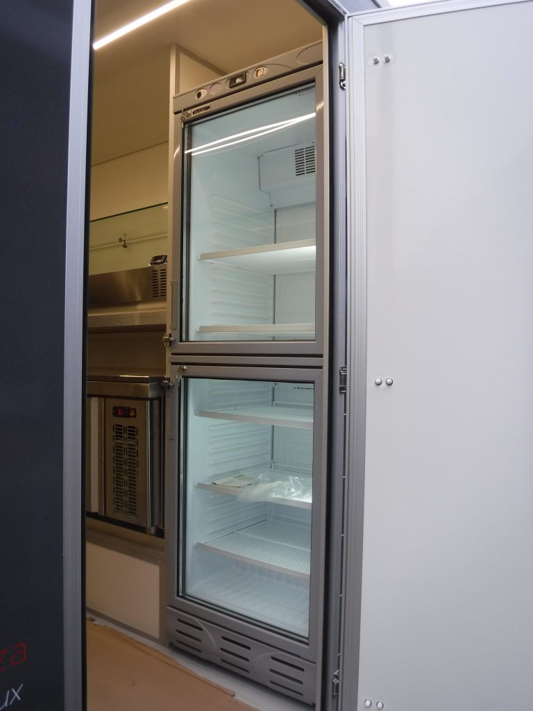 Le Pizzaiolo Hermann camion ford transit access pizza bois