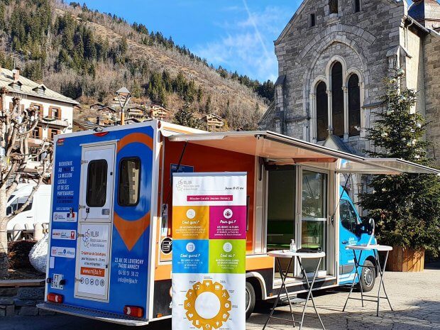 camion showroom camion bureau mljba