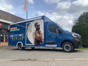 camion audition, camion ophtalmologie, camion laboratoire, cabinet medical mobile, camion santé, camion prevention sanitaire, camion opticien